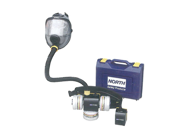 強制送風呼吸器